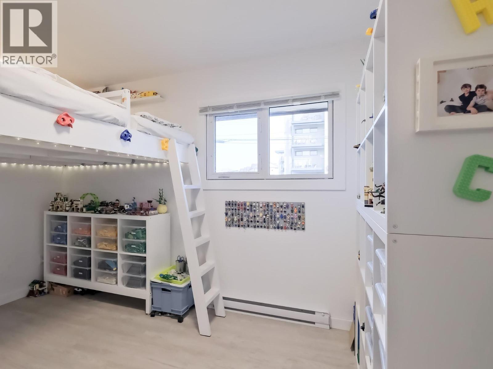 210 YORKTON Avenue, Penticton