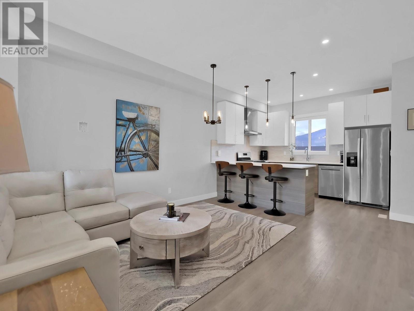 105 253 NORTON Street, Penticton