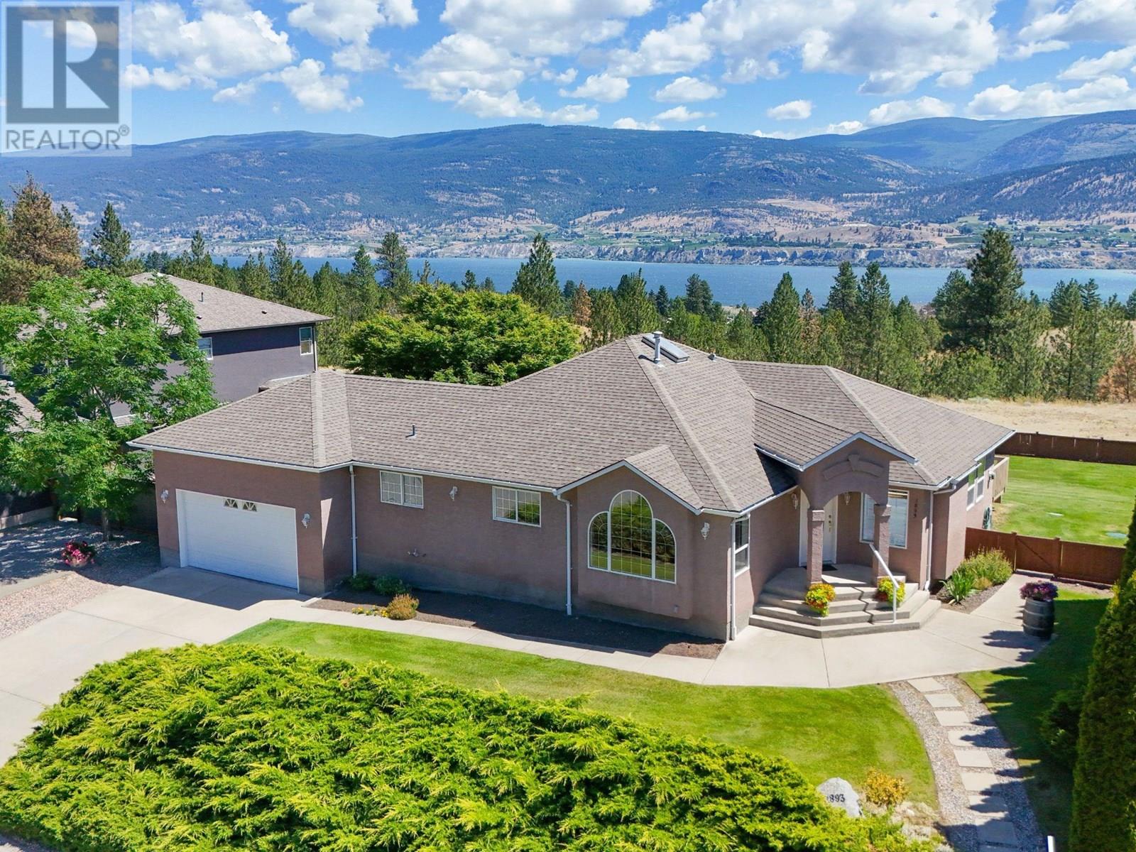  1893 SANDSTONE Drive, Penticton
