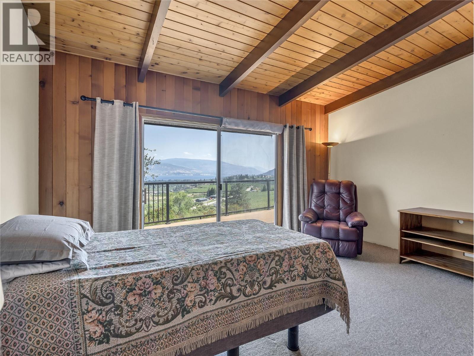 9402 FRONT BENCH Road, Summerland