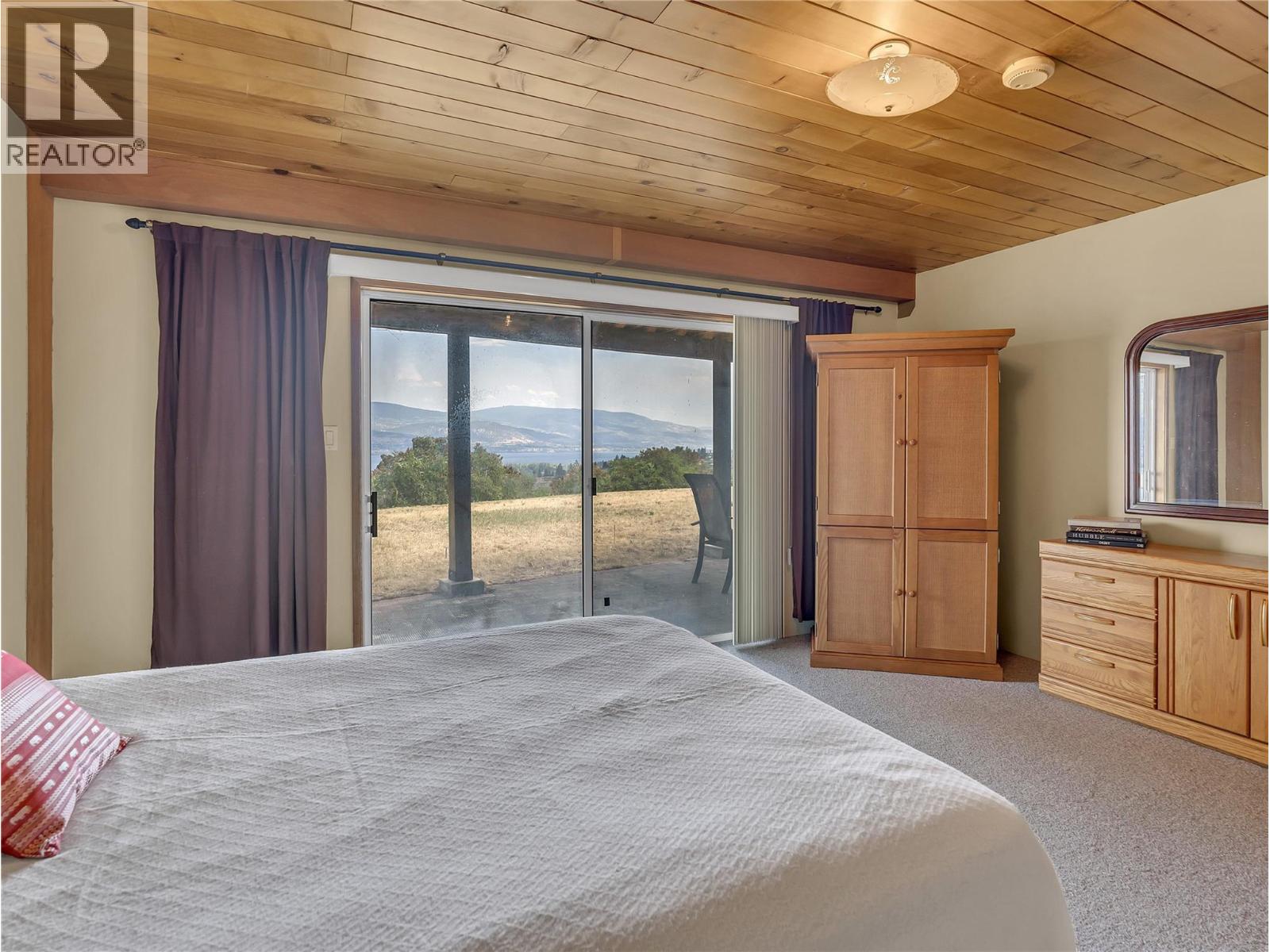 9402 FRONT BENCH Road, Summerland