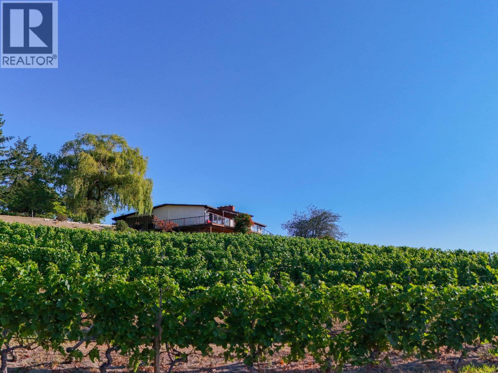 9402 FRONT BENCH Road, Summerland