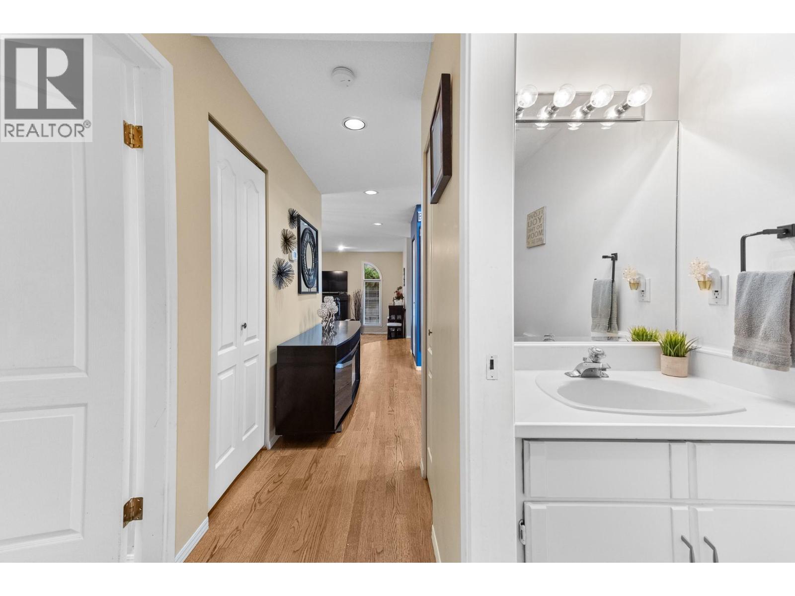  3257 JUNIPER Drive, Naramata