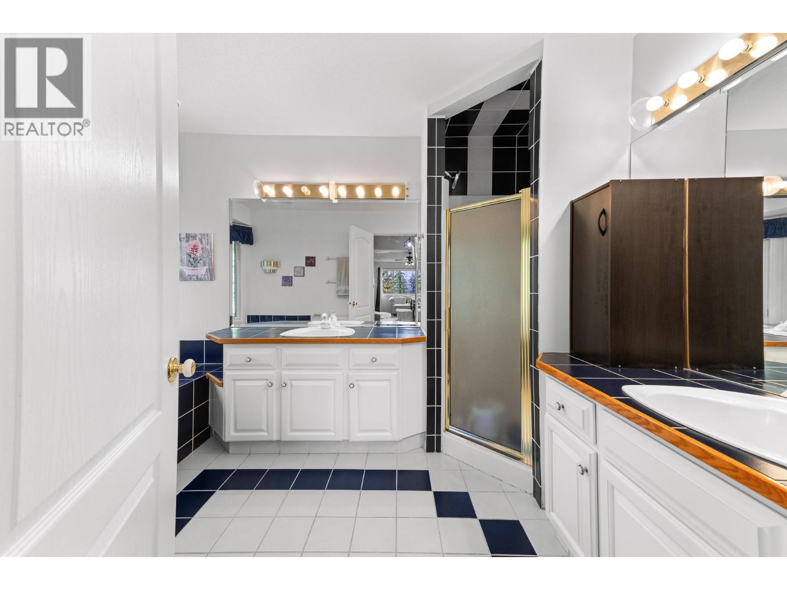  3257 JUNIPER Drive, Naramata