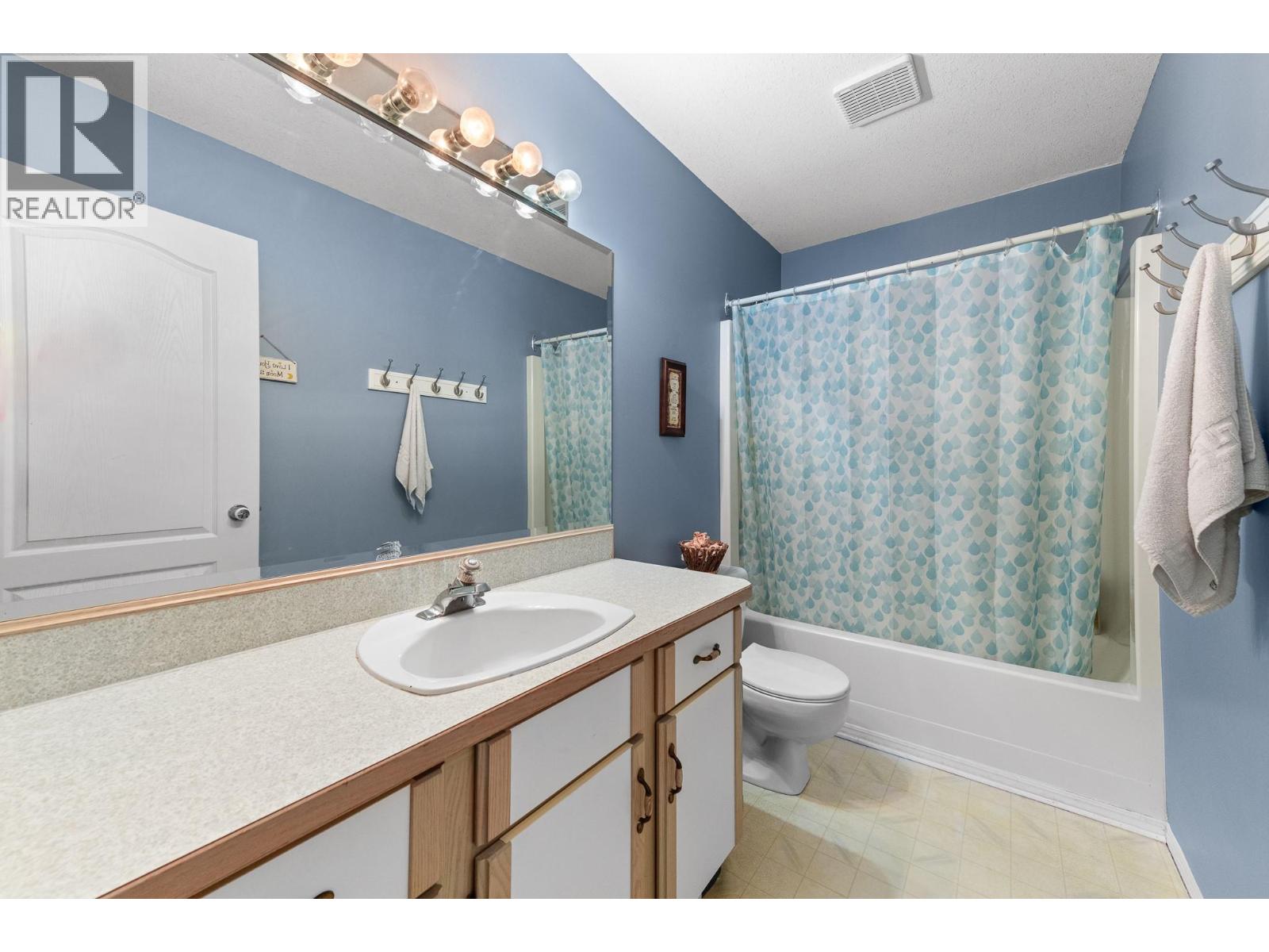  3257 JUNIPER Drive, Naramata