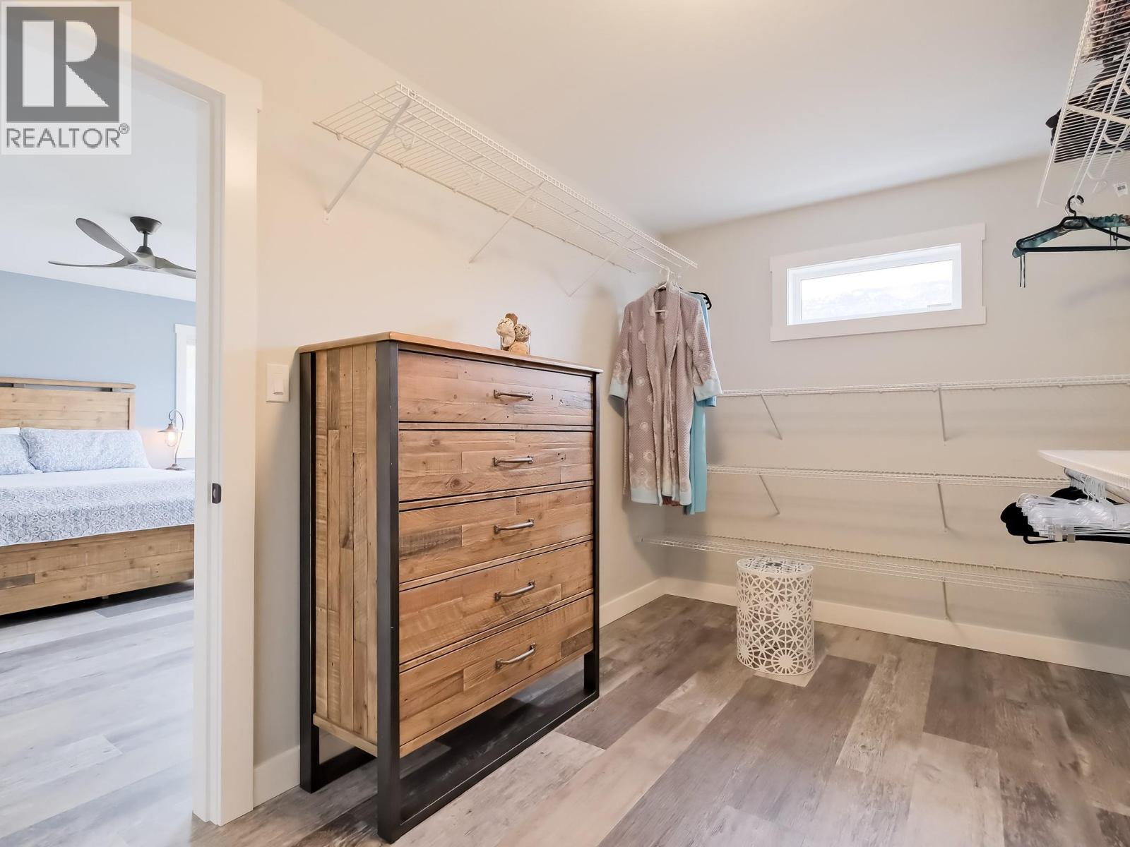 7016 WREN Drive, Osoyoos