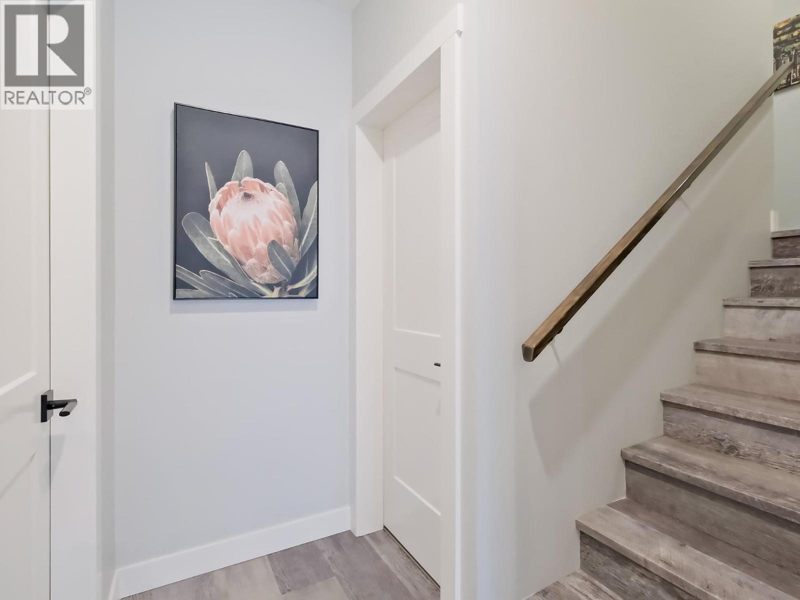 7016 WREN Drive, Osoyoos