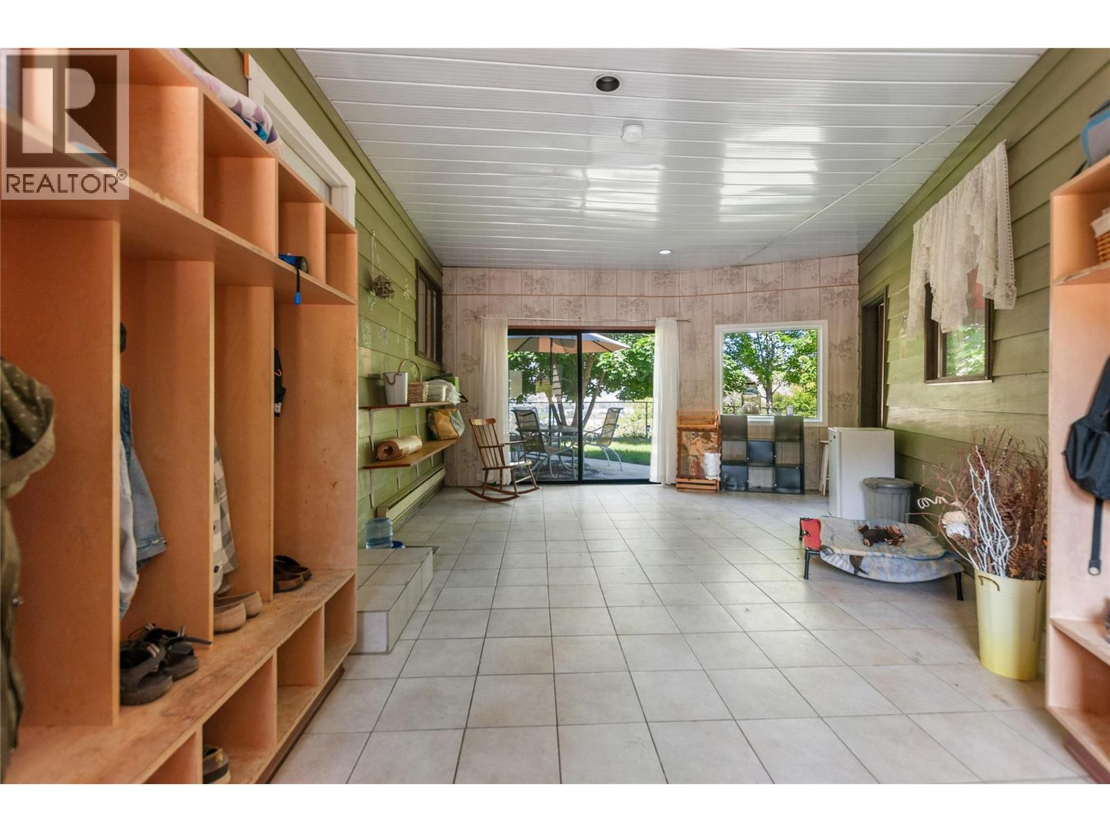 3575 VALLEYVIEW Road, Penticton