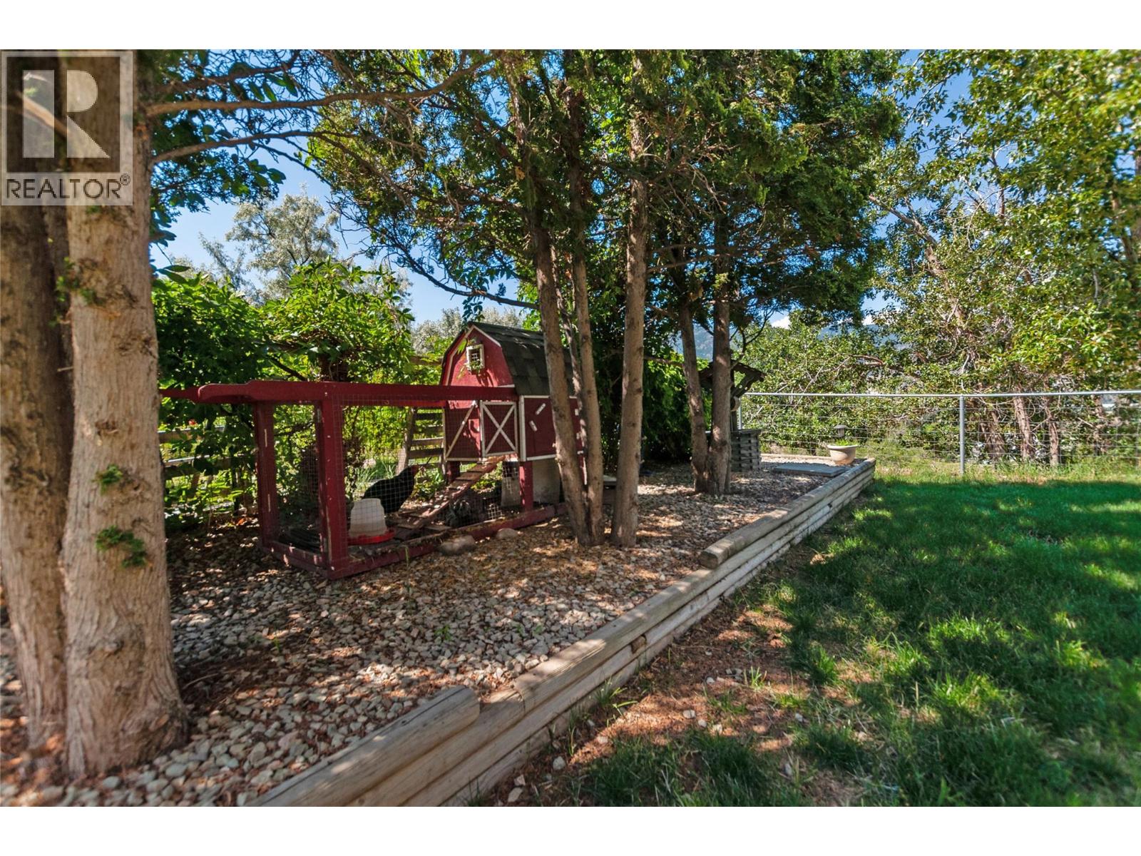 3575 VALLEYVIEW Road, Penticton