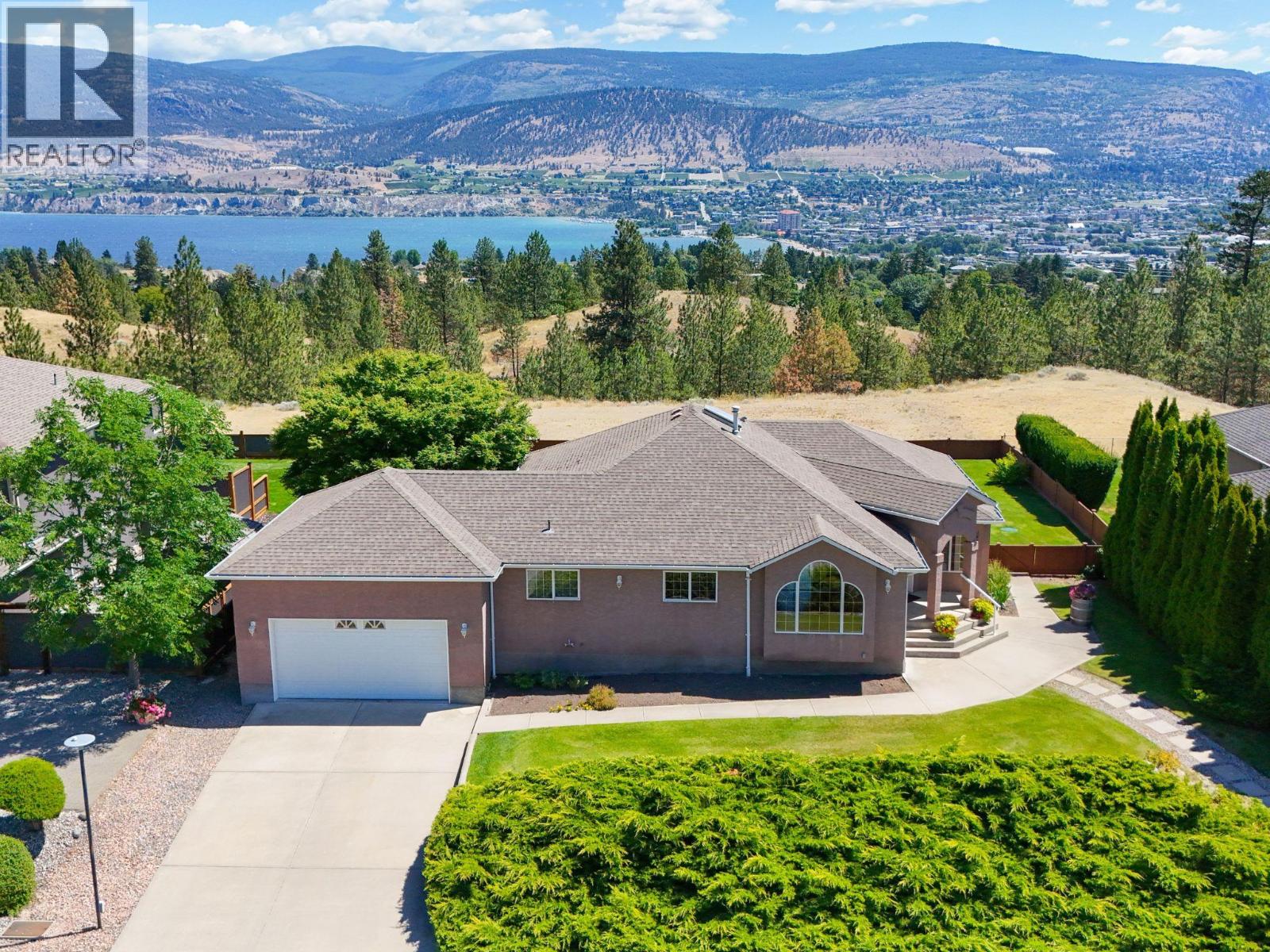 1893 SANDSTONE Drive, Penticton