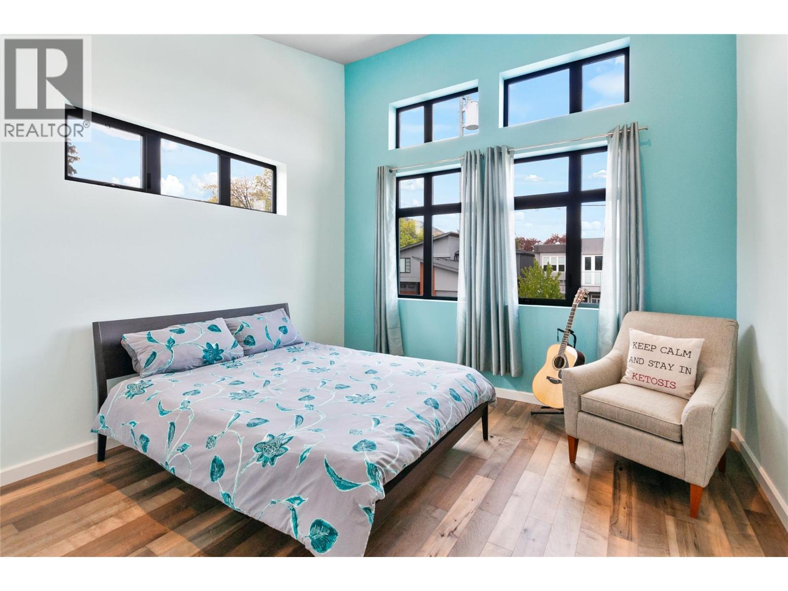 700 CHURCHILL Avenue, Penticton