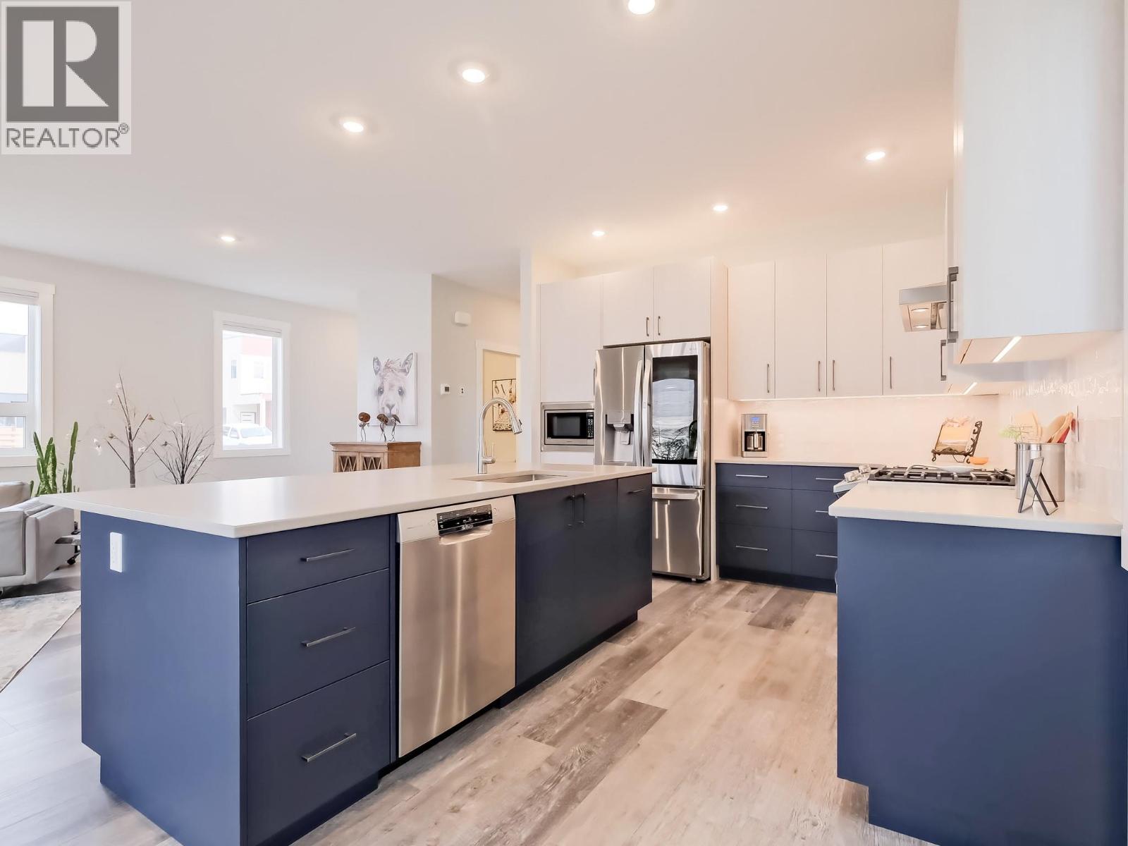 7016 WREN Drive, Osoyoos