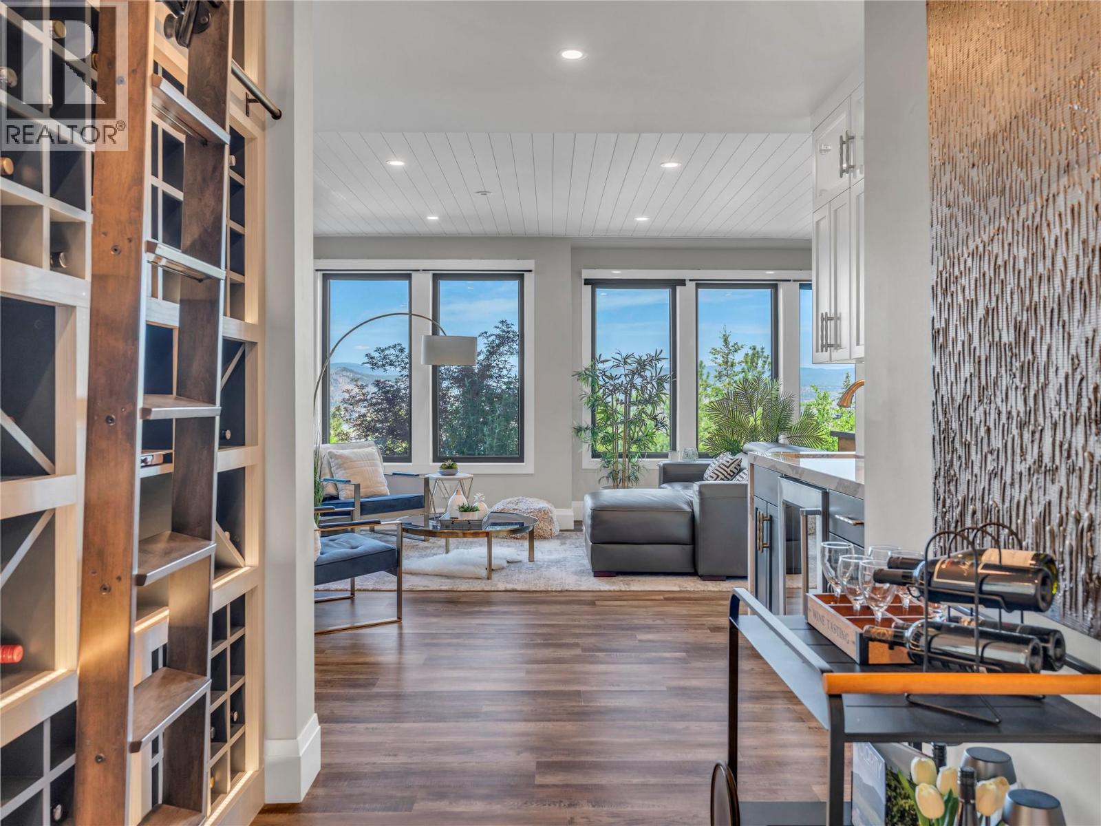 3060 OUTLOOK Way, Naramata