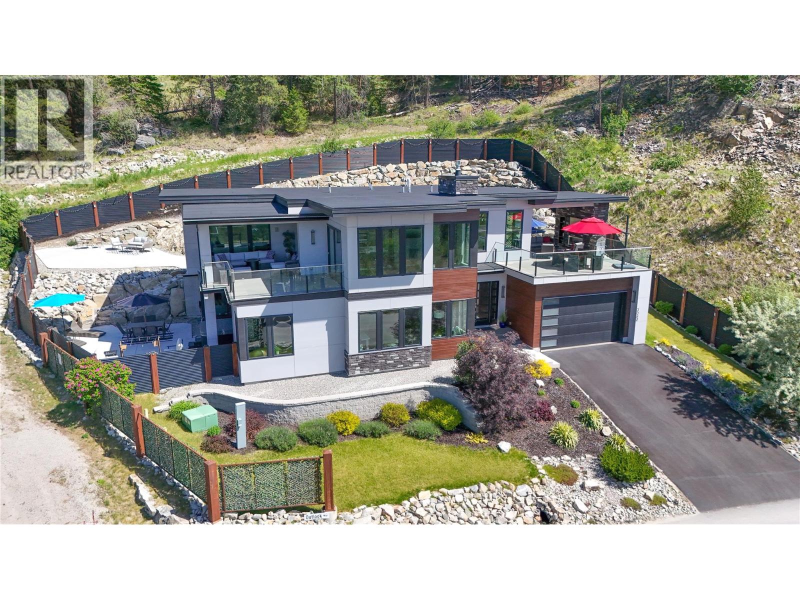 3060 OUTLOOK Way, Naramata