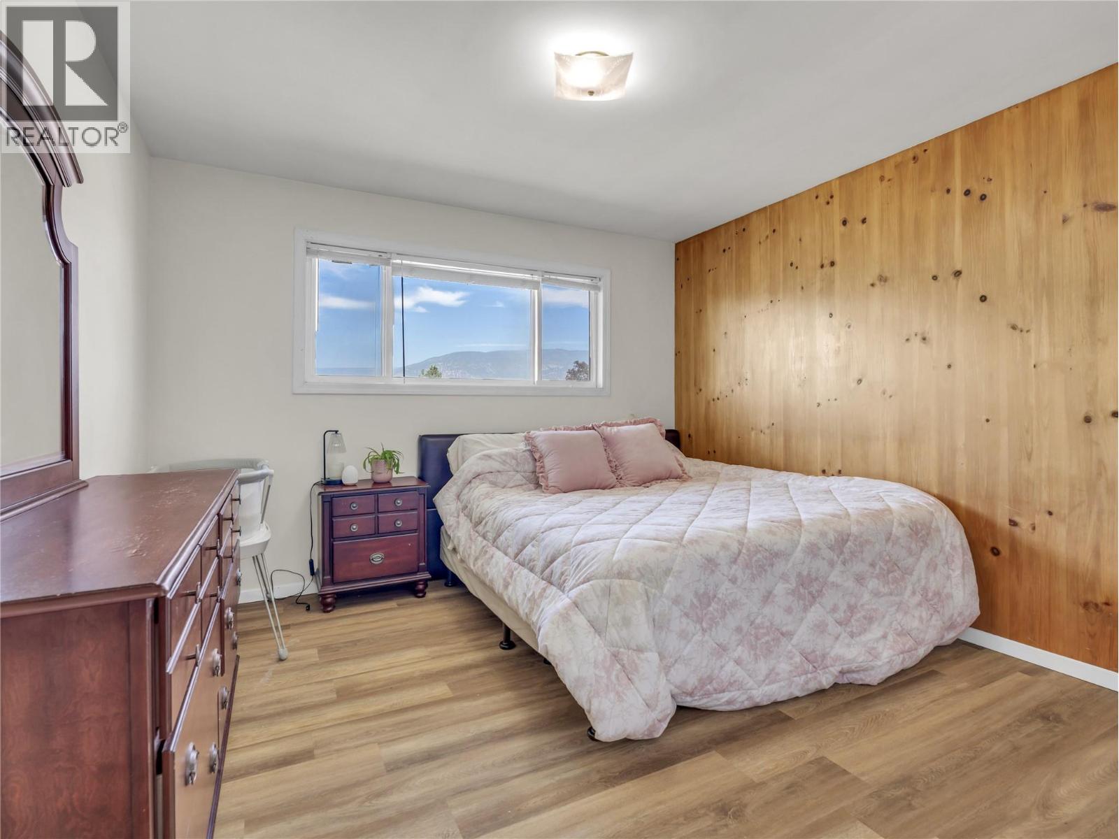 1477 CARMI Drive, Penticton
