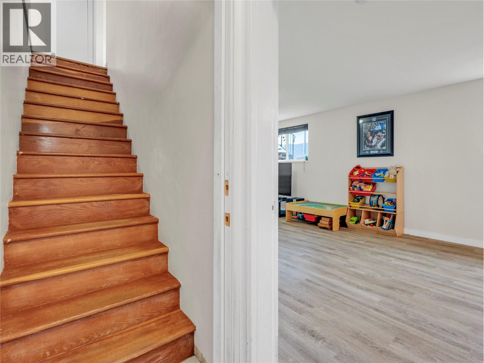 1477 CARMI Drive, Penticton