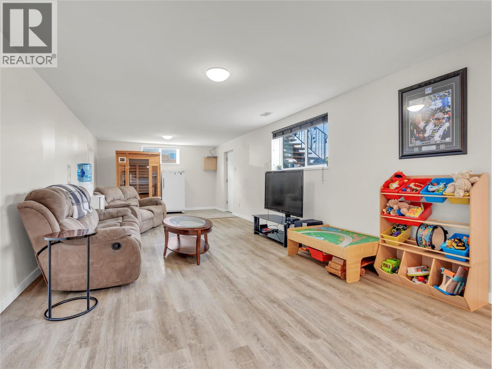 1477 CARMI Drive, Penticton