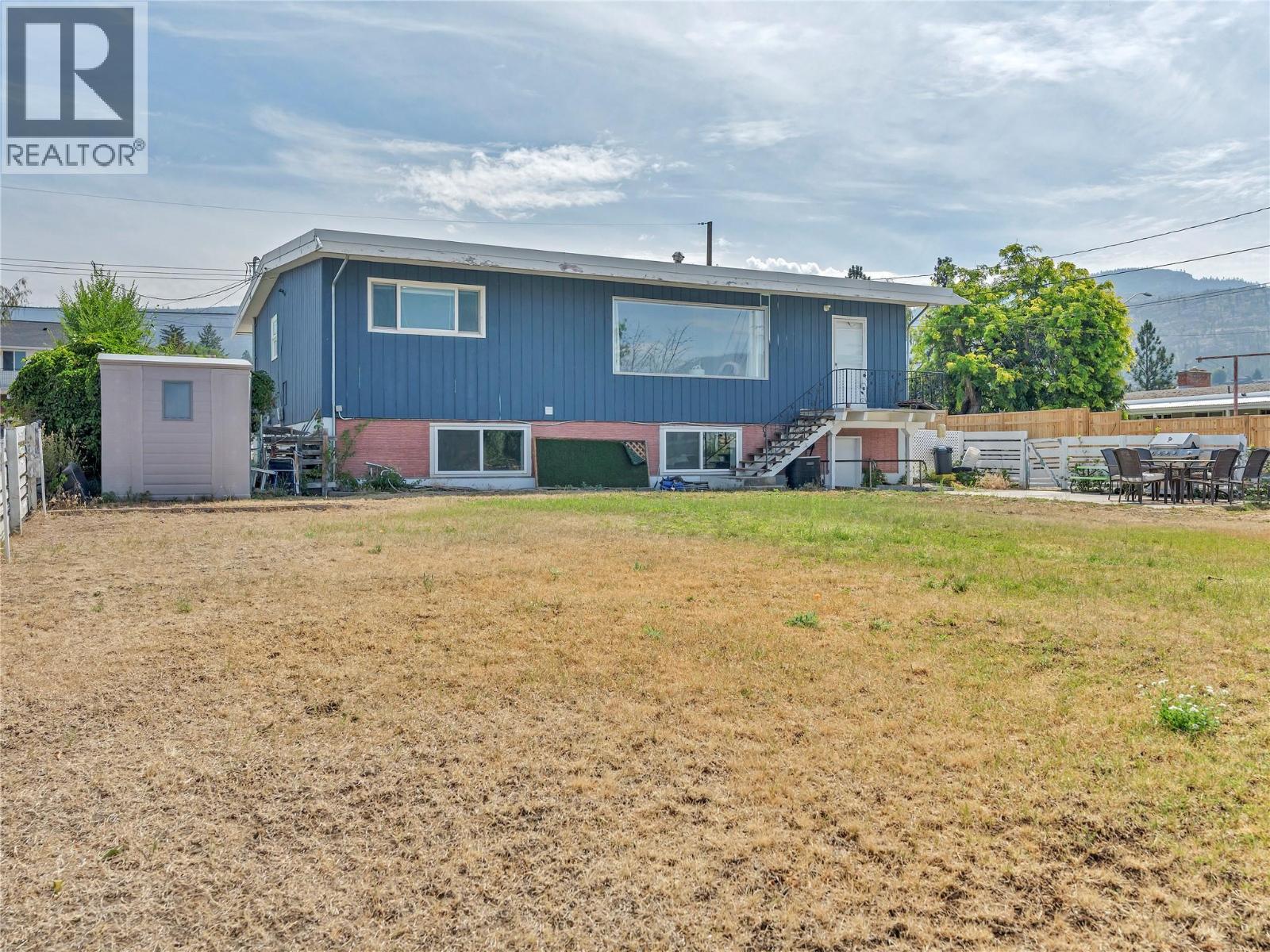 1477 CARMI Drive, Penticton