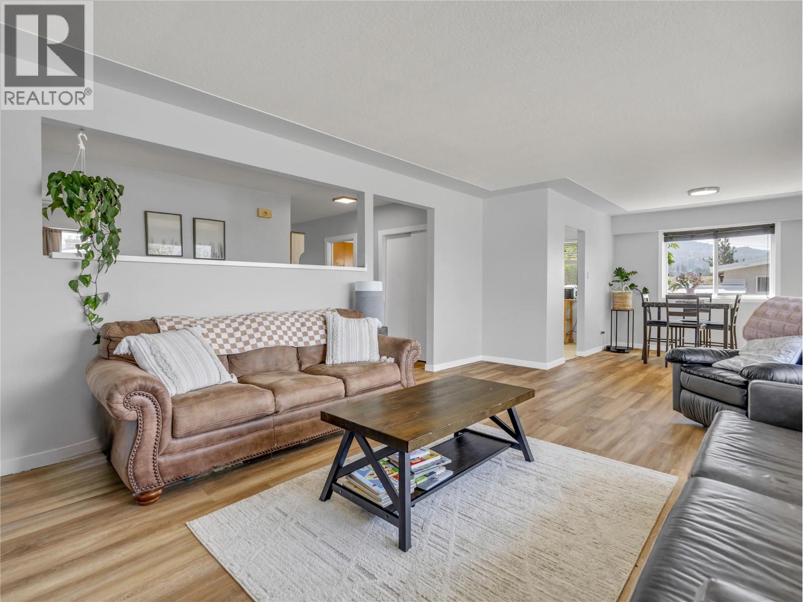 1477 CARMI Drive, Penticton